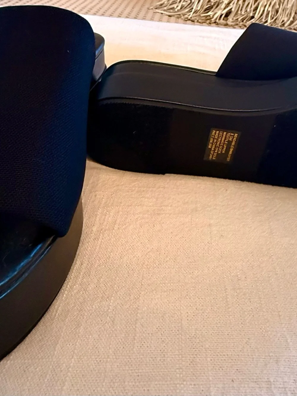 Steve Madden Black Wide-Band Slide Mules - Picture 4 of 4